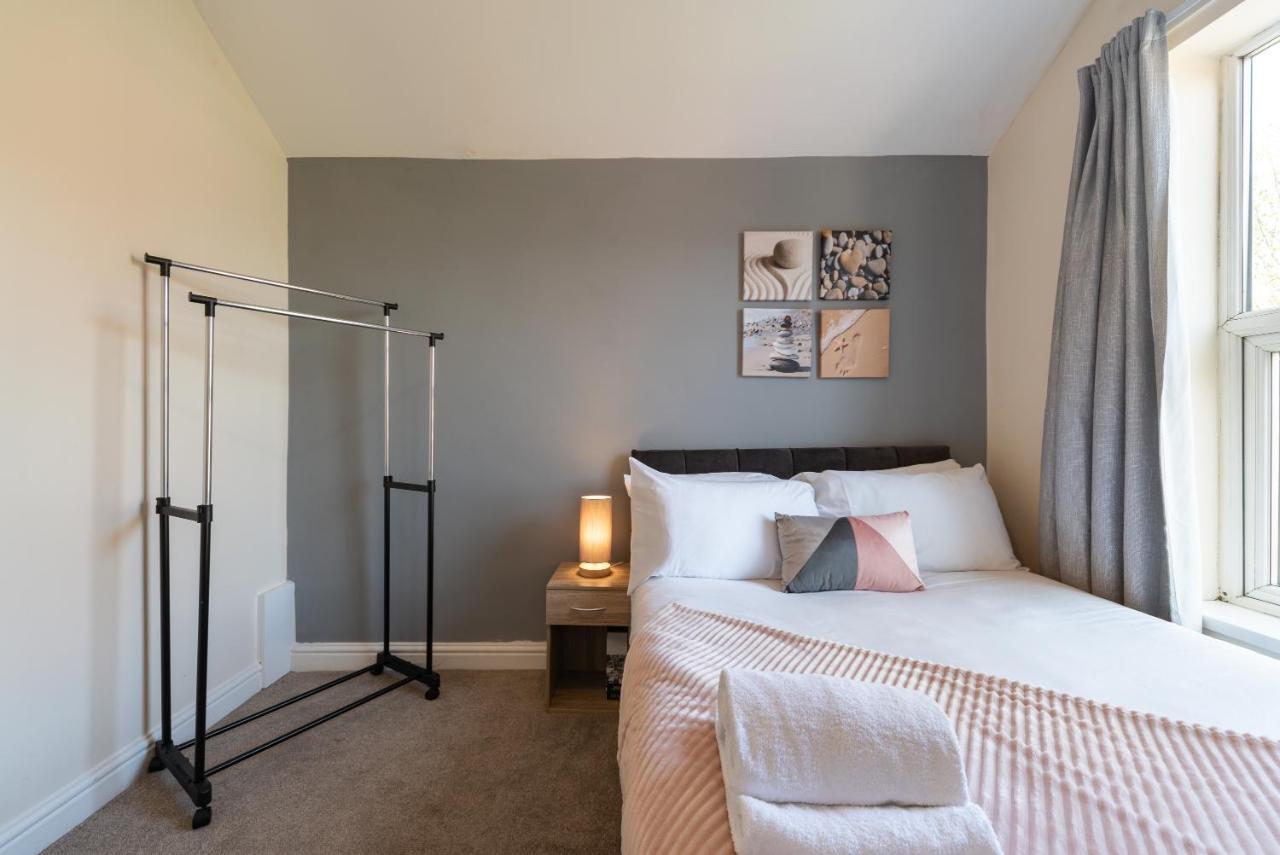 3 Bedroom-5 Beds Newland Ave King'S Palace Leisure-Contractor-Heart Of Hull Amenities Kingston upon Hull Exterior photo
